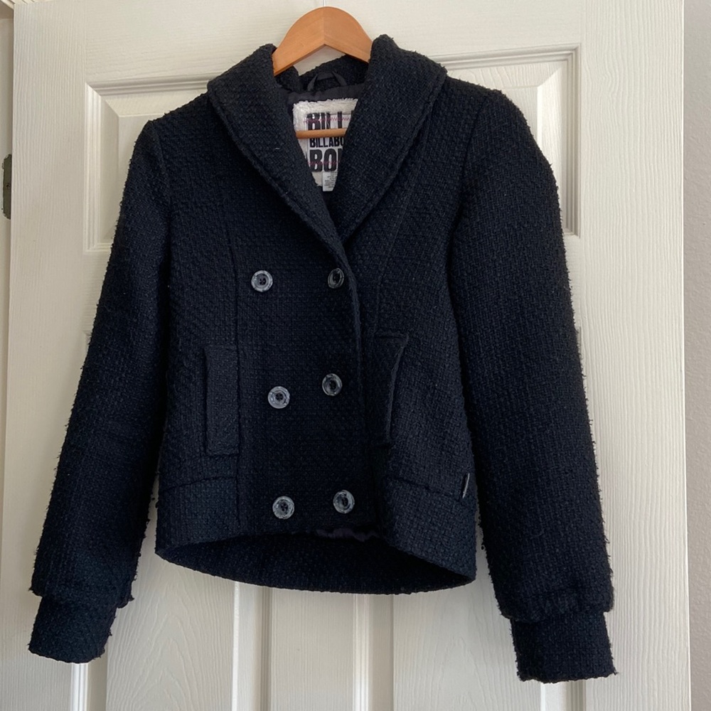 Billabong cropped black jacket / coat